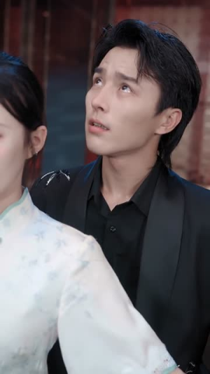 穿越，系统任务表白高武女帝（74集）穿越短剧