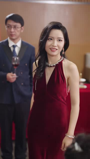 等泪光化成彩虹（56集）逆袭短剧