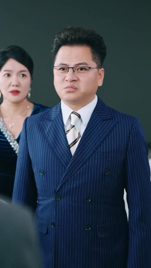 野狗装乖！拿捏纨绔太子爷（80集）甜宠短剧