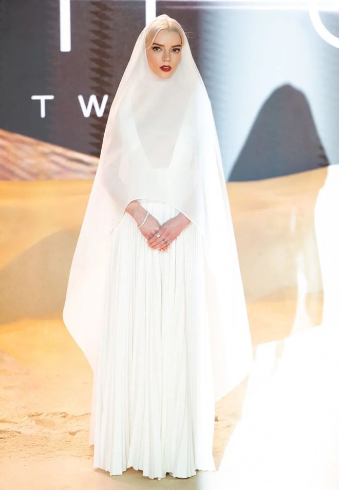 暗黑女神,好莱坞最炙手可热的新星 安雅·泰勒-乔伊_安雅·泰勒-乔伊 影视作品_安雅·泰勒-乔伊 传记