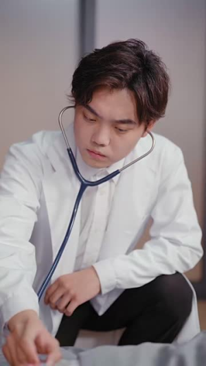 爱恨随风逝（62集）逆袭短剧