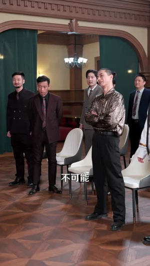 拥有透视后，我在缅国靠赌石发家（110集）逆袭短剧