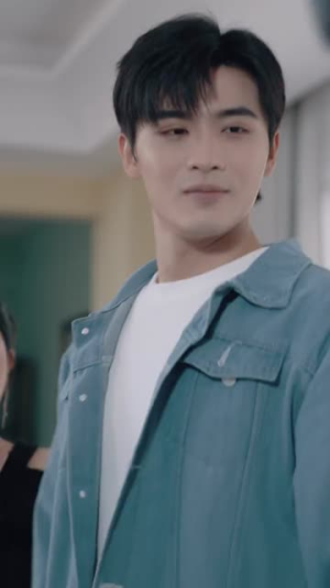 从透视开始暴富无敌（76集）神豪短剧