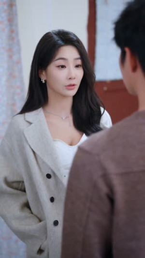 过年带女神回家，爸妈装穷被曝光了（73集）神豪短剧